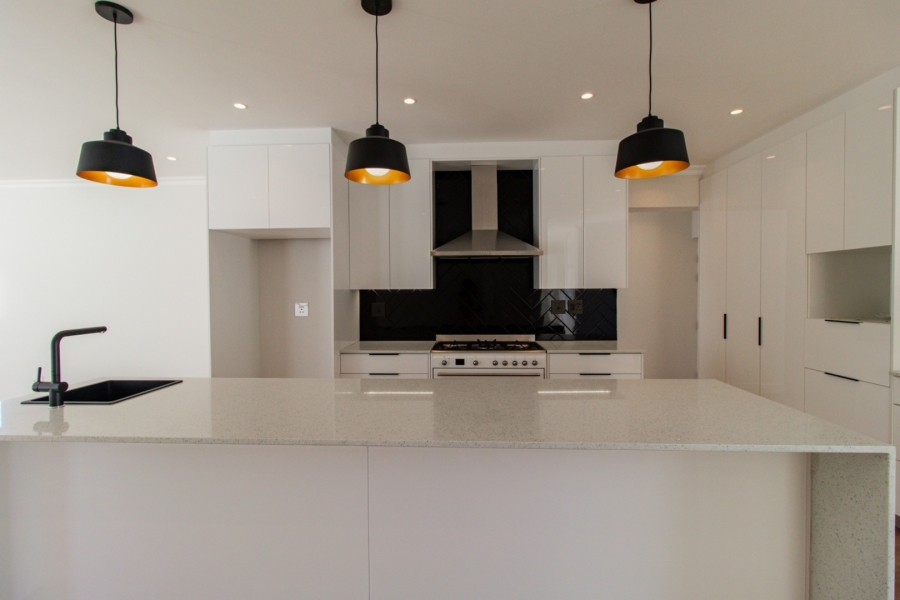 4 Bedroom Property for Sale in Sandown Western Cape